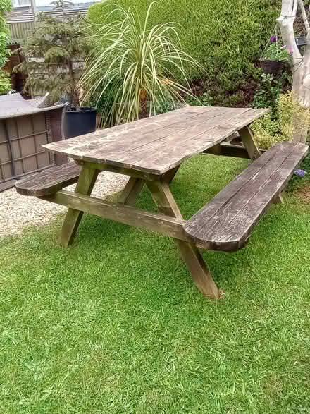 Photo of free Picnic bench (Cam GL11) #1