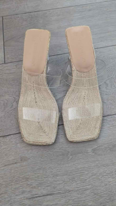 Photo of free Summer heels (SE25) #1