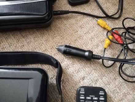 Photo of free Portable DVD player for car (read for more details) (Welling DA16) #2
