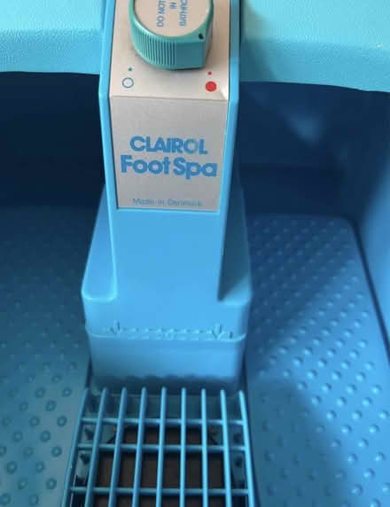 Photo of free Clairol foot spa & instructions (CH43) #2