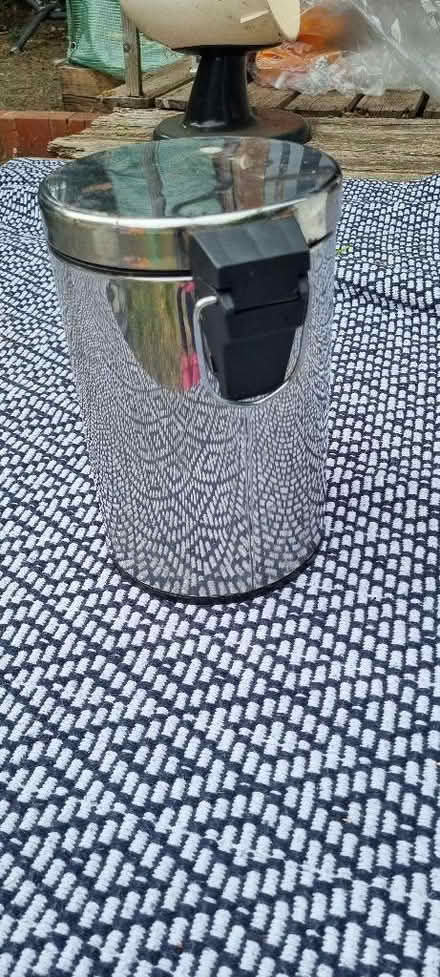 Photo of free Small pedestal bin (St Helier SM5) #3