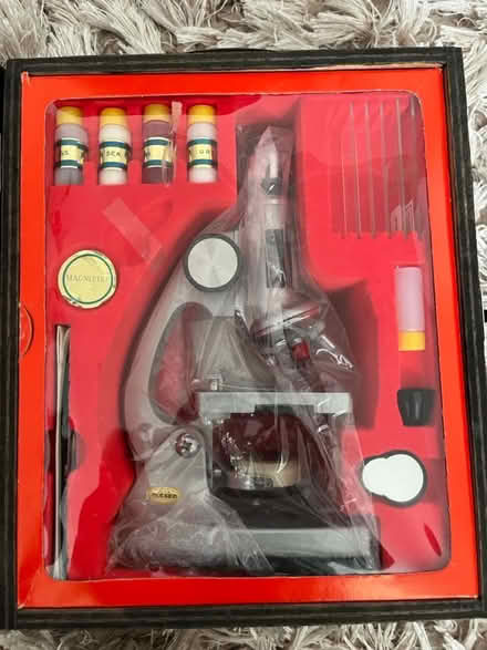 Photo of free Children’s microscope (W13) #1