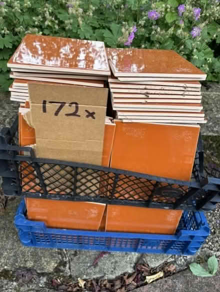 Photo of free Terracotta glazed tiles x 172 (Ruddington) #1