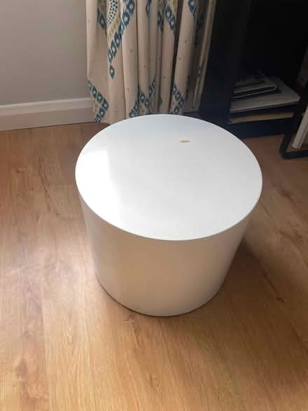 Photo of free cylindrical stool (N7 7EZ) #1