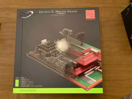 Photo of free 2 LEGO-like Frank Lloyd Wright Sets (Woodley Park) #1