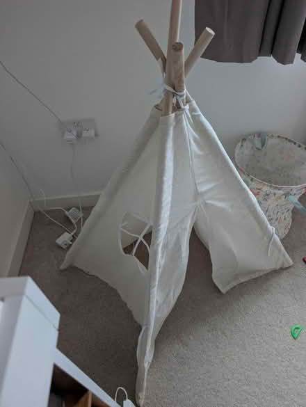 Photo of free Kids tent (Sutton courtenay OX14) #1