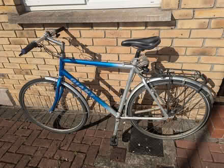 Photo of free Mens Giant Hybrid Bike (Skerries) #1