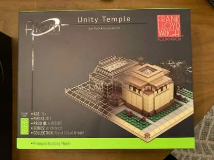 Photo of free 2 LEGO-like Frank Lloyd Wright Sets (Woodley Park) #2