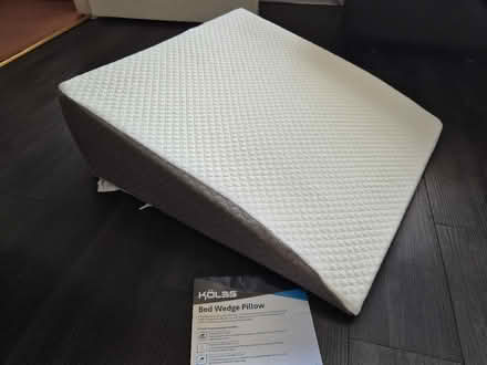 Photo of free Kolbs Bed Wedge Pillow (Ellenbrook M28) #1