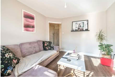 Photo of free Corner sofa (Elmwood Court E10) #1