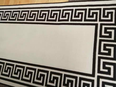 Photo of free Rug (Willesborough) #1