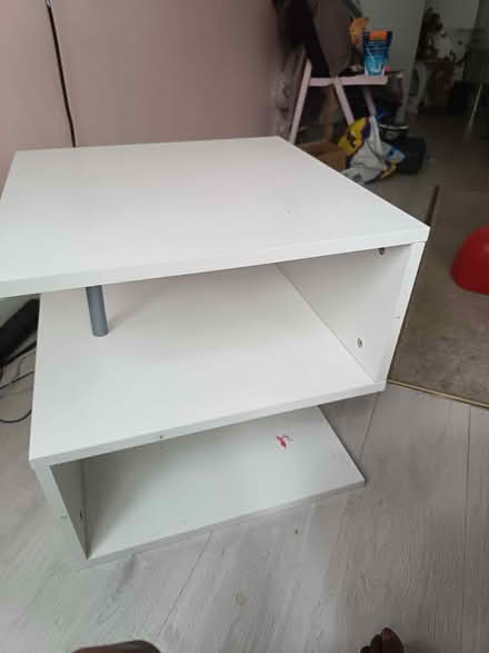 Photo of free White side tables (W7) #3