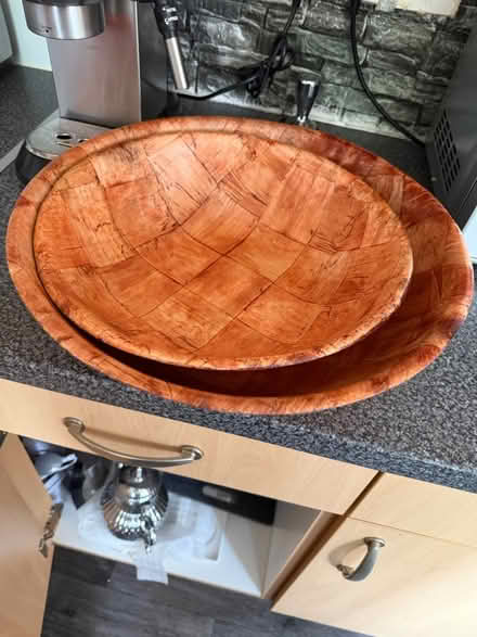 Photo of free Wooden serving bowls (Esher KT10 8DU) #1