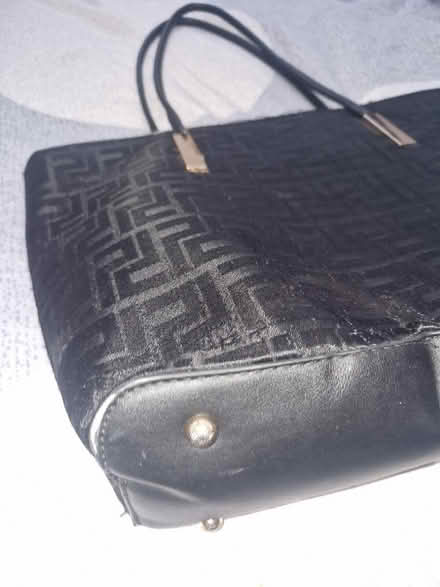 Photo of free Bag (Grove Park SE9) #2