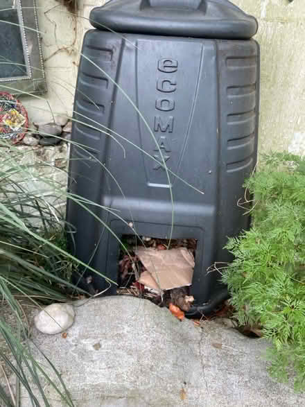 Photo of free Large compost bin (Brighton BN2) #2