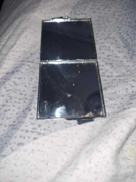 Photo of free Pocket mirror (Grove Park SE9) #2