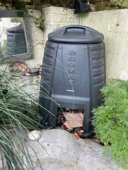 Photo of free Large compost bin (Brighton BN2) #1