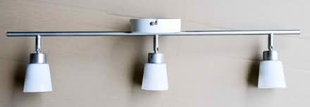 Photo of free GU10 lighting rail (East Horsley) #1