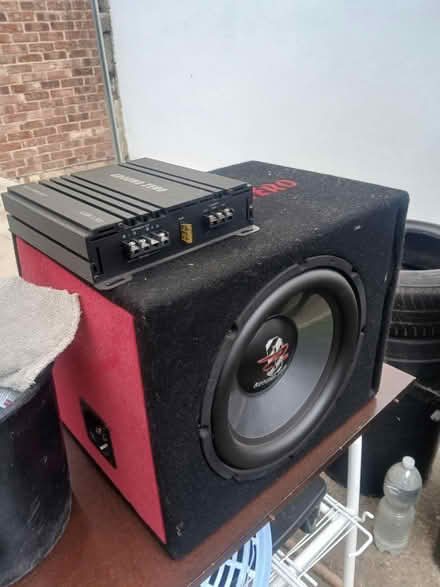 Photo of free Amp and sub for car (Ilford) #1
