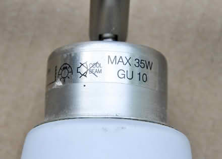 Photo of free GU10 lighting rail (East Horsley) #3