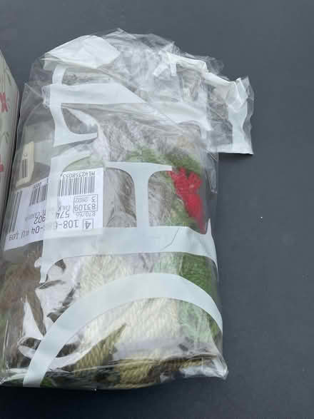 Photo of free Tub of Embroidery Yarn (RG30 Tilehurst) #2