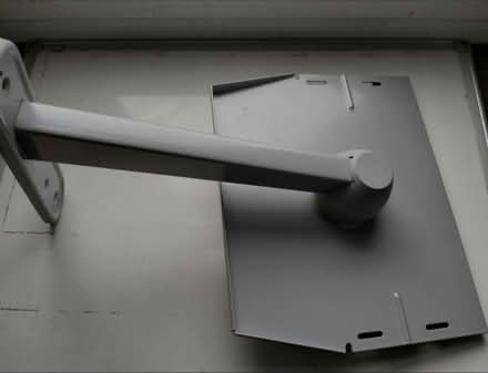 Photo of free monitor bracket (Littlestoke BS34) #1