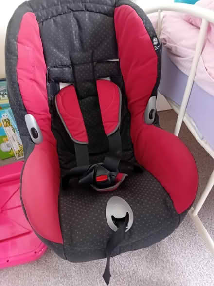 Photo of free Child's car seat (Wellington somerset) #1