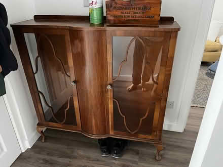 Photo of free Glass cabinet (E17) #1