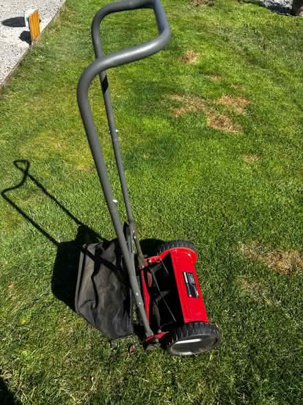 Photo of free Push lawn mower (St Day. Crofthandy) #2