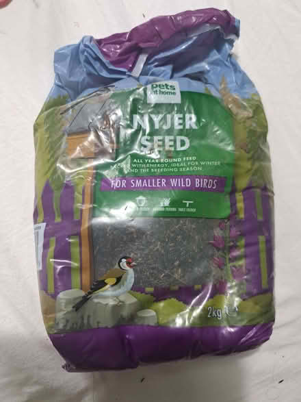 Photo of free Nyjer bird seed (Battle RG30) #1