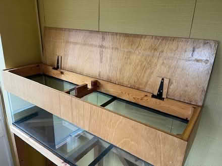 Photo of free 4ft Glass Tank with Wooden Stand – Ideal for Reptiles / Dry (Stanford in the Vale SN7) #4