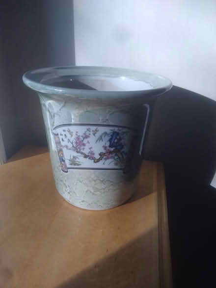 Photo of free Flower Pot (Fisher Heights) #1
