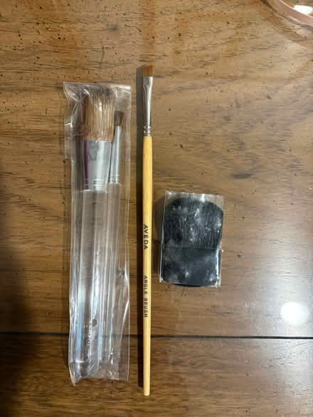Photo of free Makeup brushes and compacts (Ossining) #1