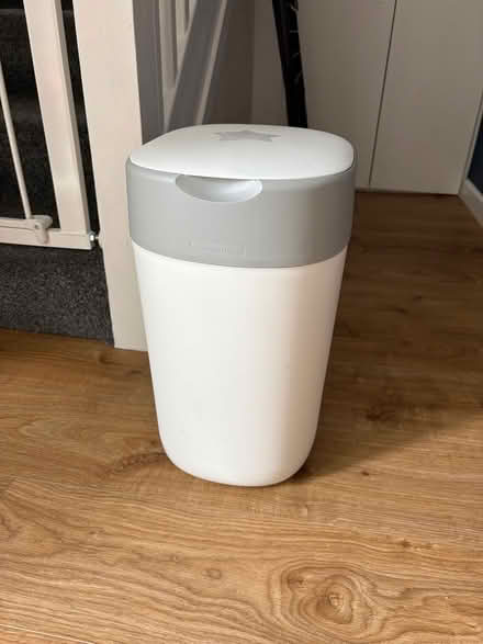 Photo of free Nappy bin (Surbiton KT5) #1
