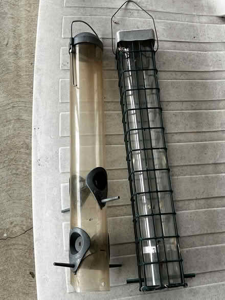 Photo of free Finch feeders (Jefferson Avenue Downers Grove) #1