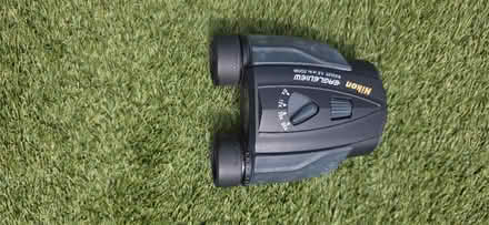 Photo of free Binoculars (DE7) #2