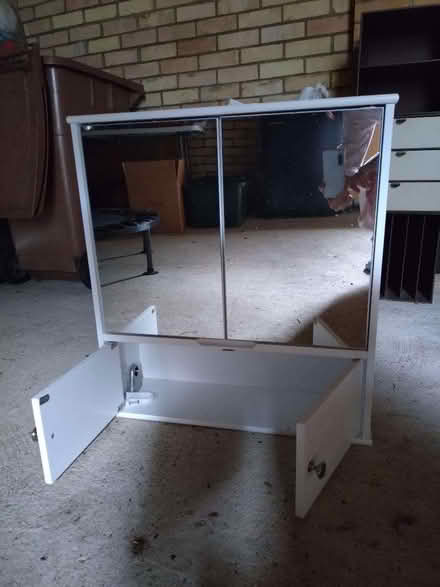 Photo of free Bathroom cabinet for mounting on wall (Great Leighs CM3) #3