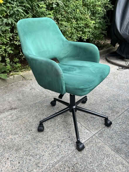 Photo of free Green velvet office chair (Grove Park BR1) #2