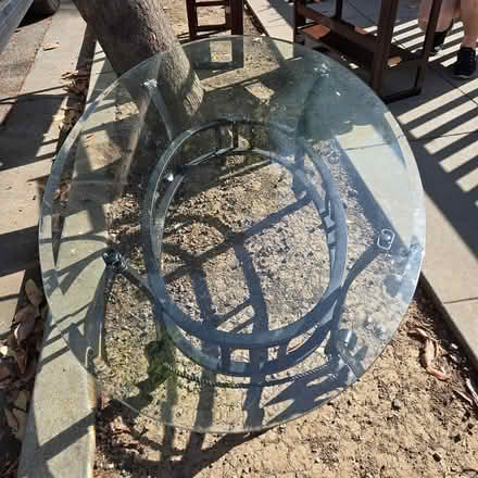 Photo of free Low Glass Coffee Table (Chiquita Av MtnVw) #4