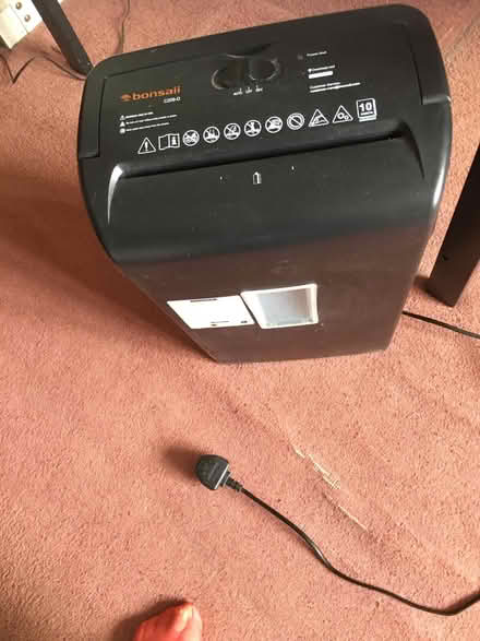 Photo of free Paper shredder (10 pages) (High Barnet EN5) #1