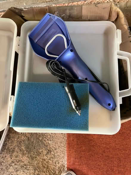 Photo of free Electric Car Window Scraper (Whittle Springs PR6) #1