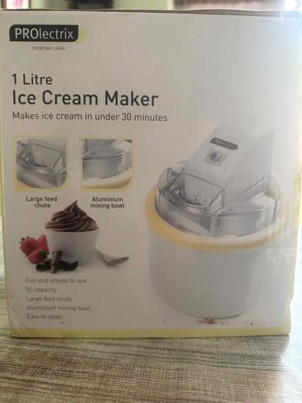 Photo of free ice cream maker (NN7 4NP) #2