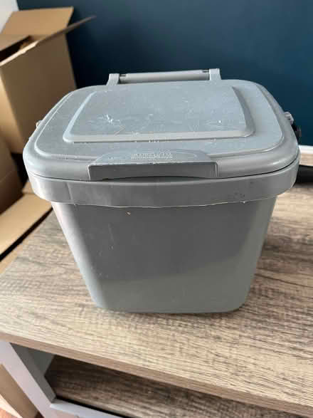Photo of free Kitchen caddy (Newton Mearns G77) #1