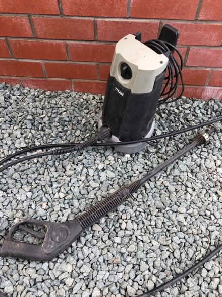 Photo of free Titan Power Hose (Chirk Bank) #1