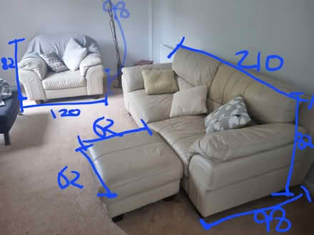 Photo of free Leather 3 piece Sofa set (Sandymoor ( Runcorn)) #2
