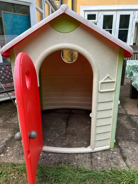 Photo of free Smoby kids house (Caterham Valley CR3) #1