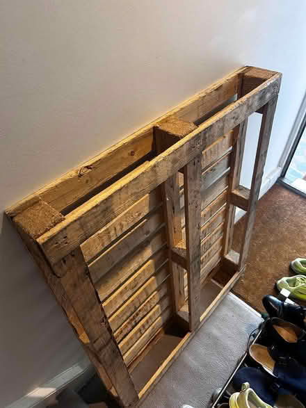 Photo of free Pallet (South Wimbledon SW19) #2