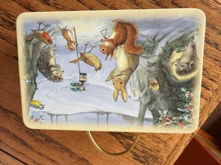 Photo of free Tin box with carry handle approx 4” x 3” (Welling DA16) #1
