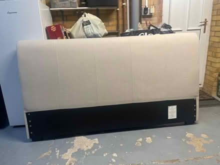 Photo of free 6ft headboard read Desc (Dunstable LU6) #2