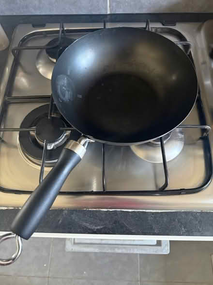 Photo of free Wok saucepan (Gordon Hill EN2) #1